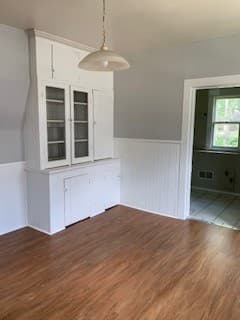 Joliet House: 619 Plainfield Road