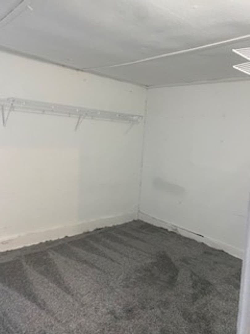 Morris Apartment: 117 West Main Street