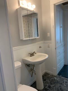 Joliet Apartment: 309 Whittier Avenue