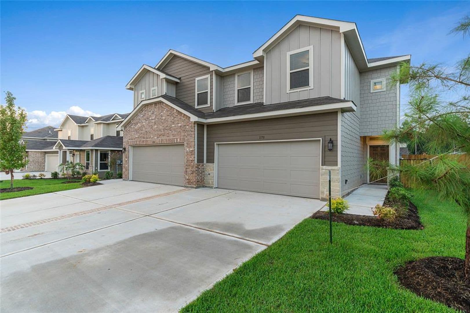 Conroe Apartment: 117 Wickersham
