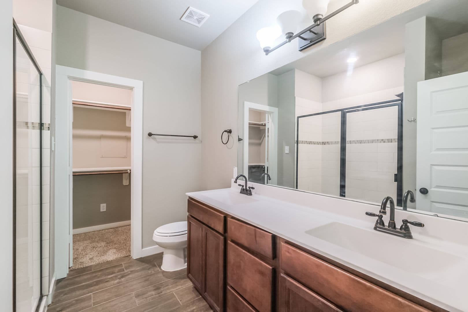 Conroe Apartment: 146 Parkgate