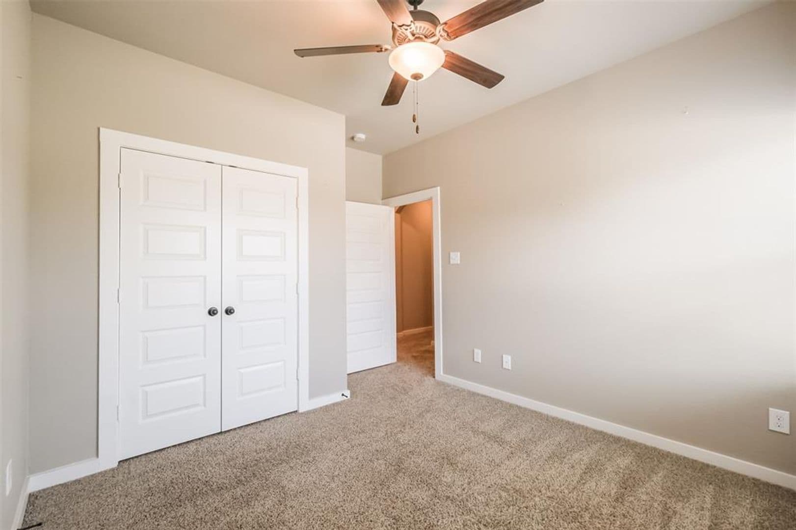 Conroe Apartment: 117 Wickersham