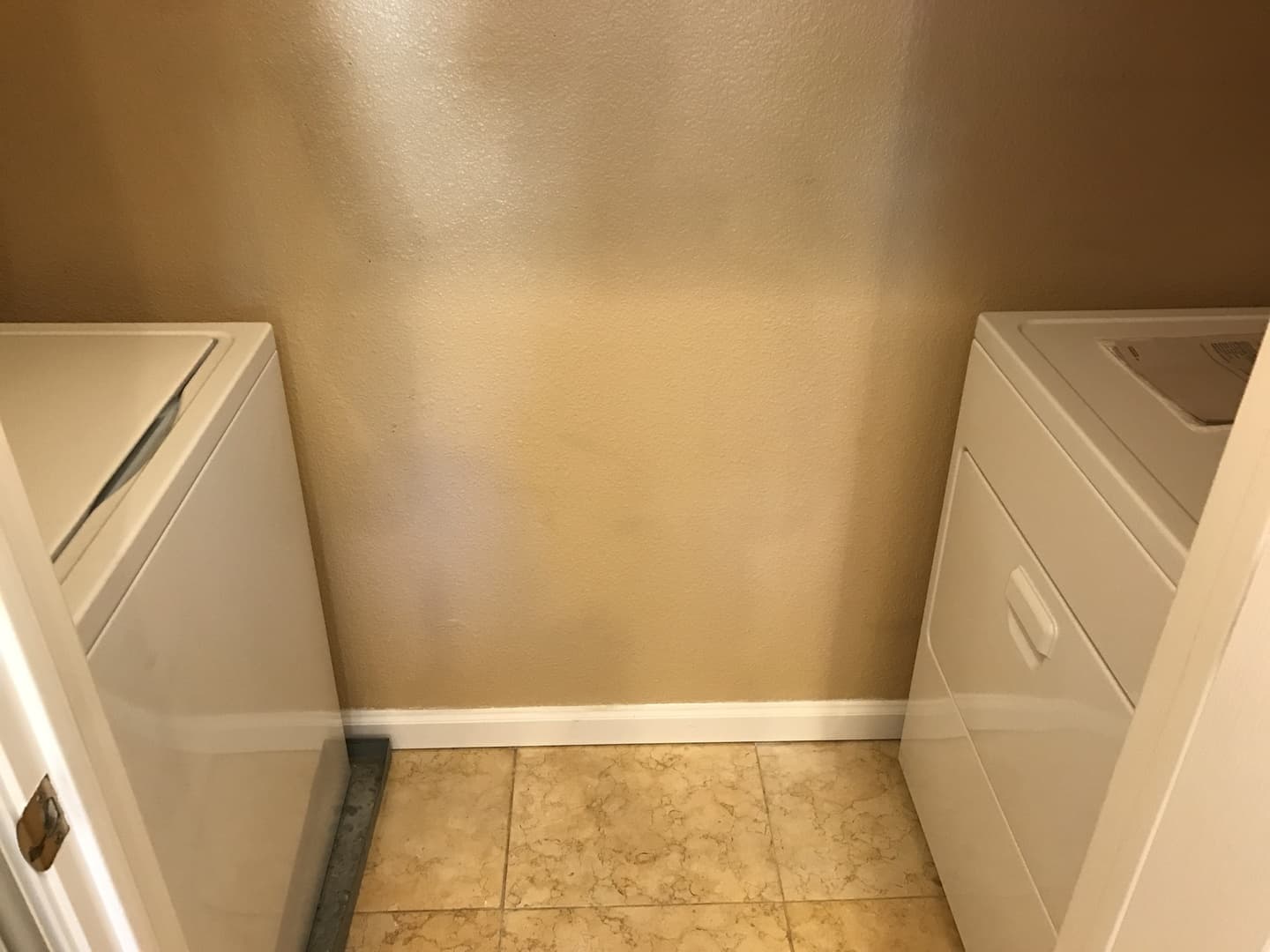 San Jose Townhome: 444 Ribbonwood Avenue