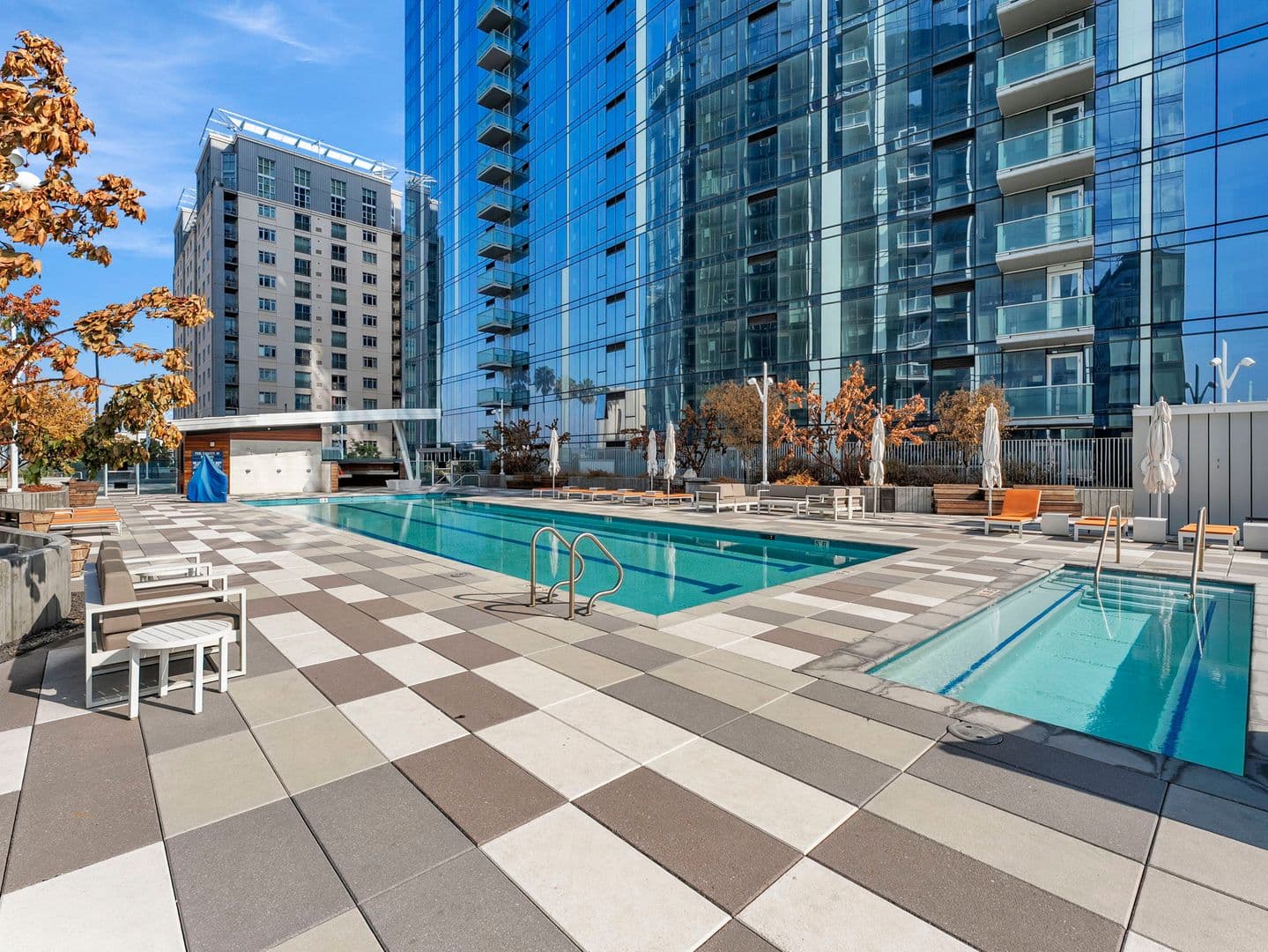 San Jose Condo: 188 W. St. James St., #11601