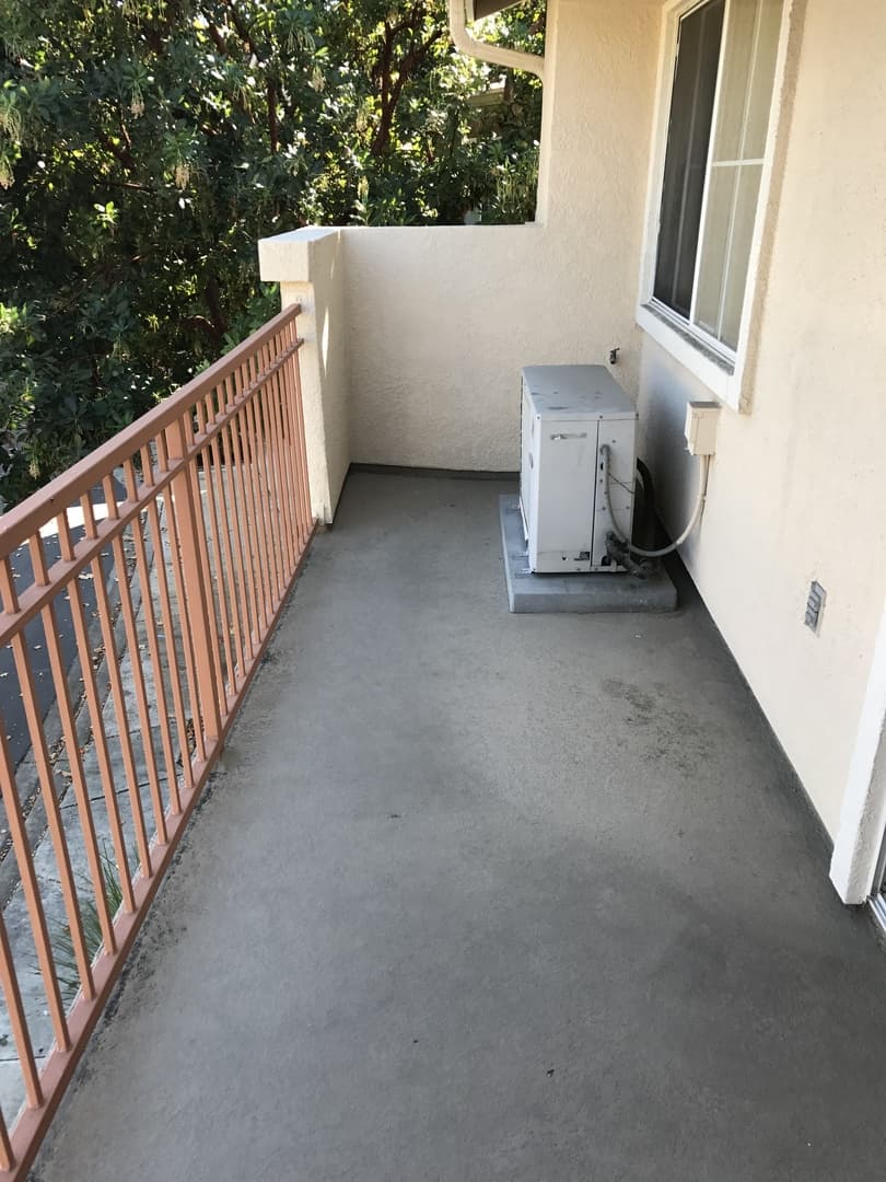 San Jose Townhome: 444 Ribbonwood Avenue