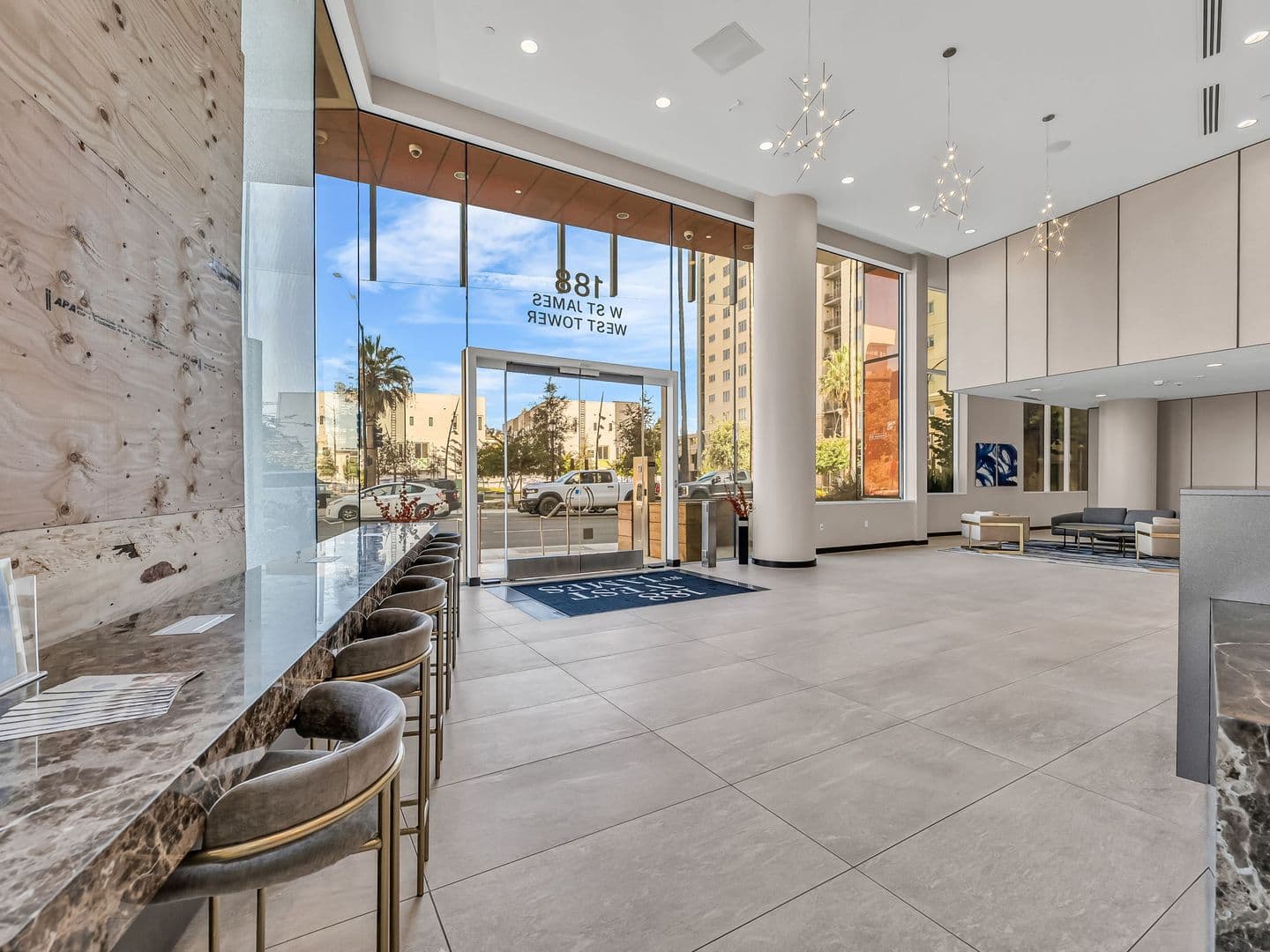 San Jose Condo: 188 W. St. James St., #11601