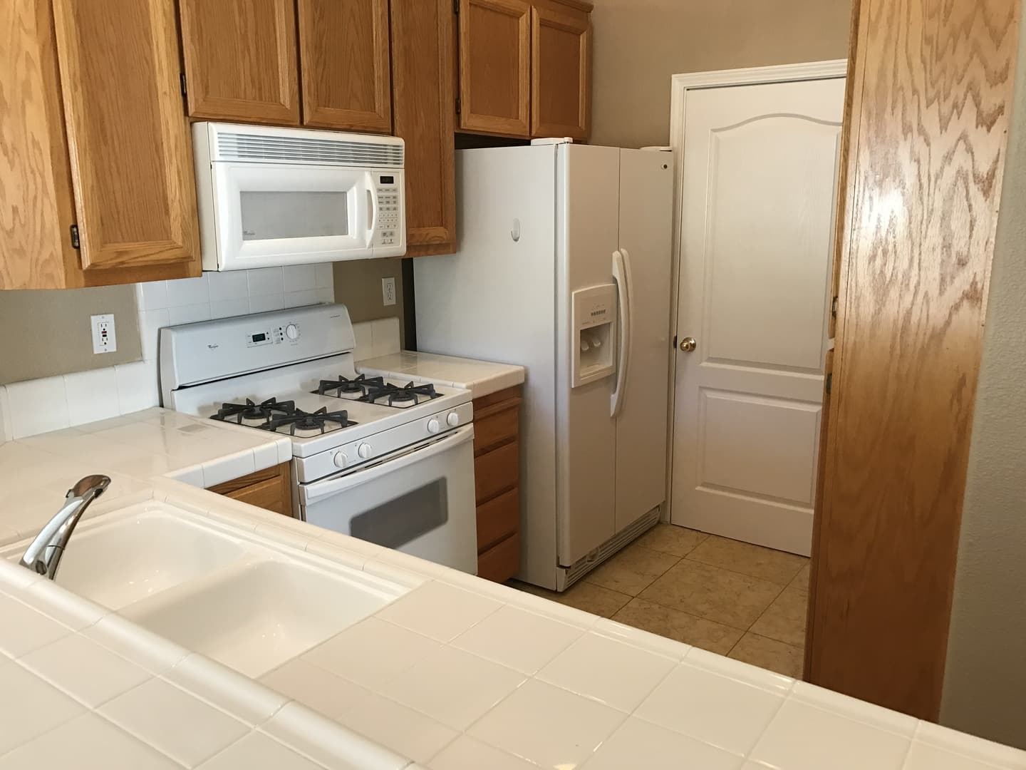 San Jose Townhome: 444 Ribbonwood Avenue