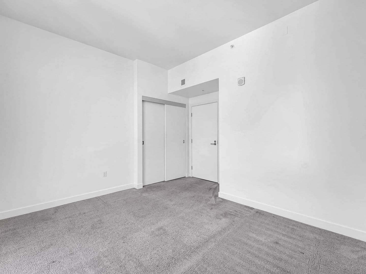 San Jose Condo: 188 W. St. James St., #11601