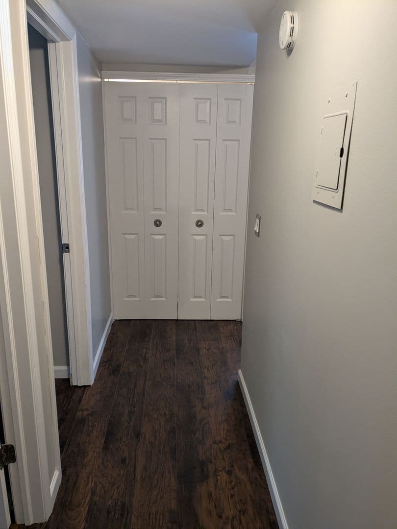 Fenton Apartment: 205 Trealout Drive