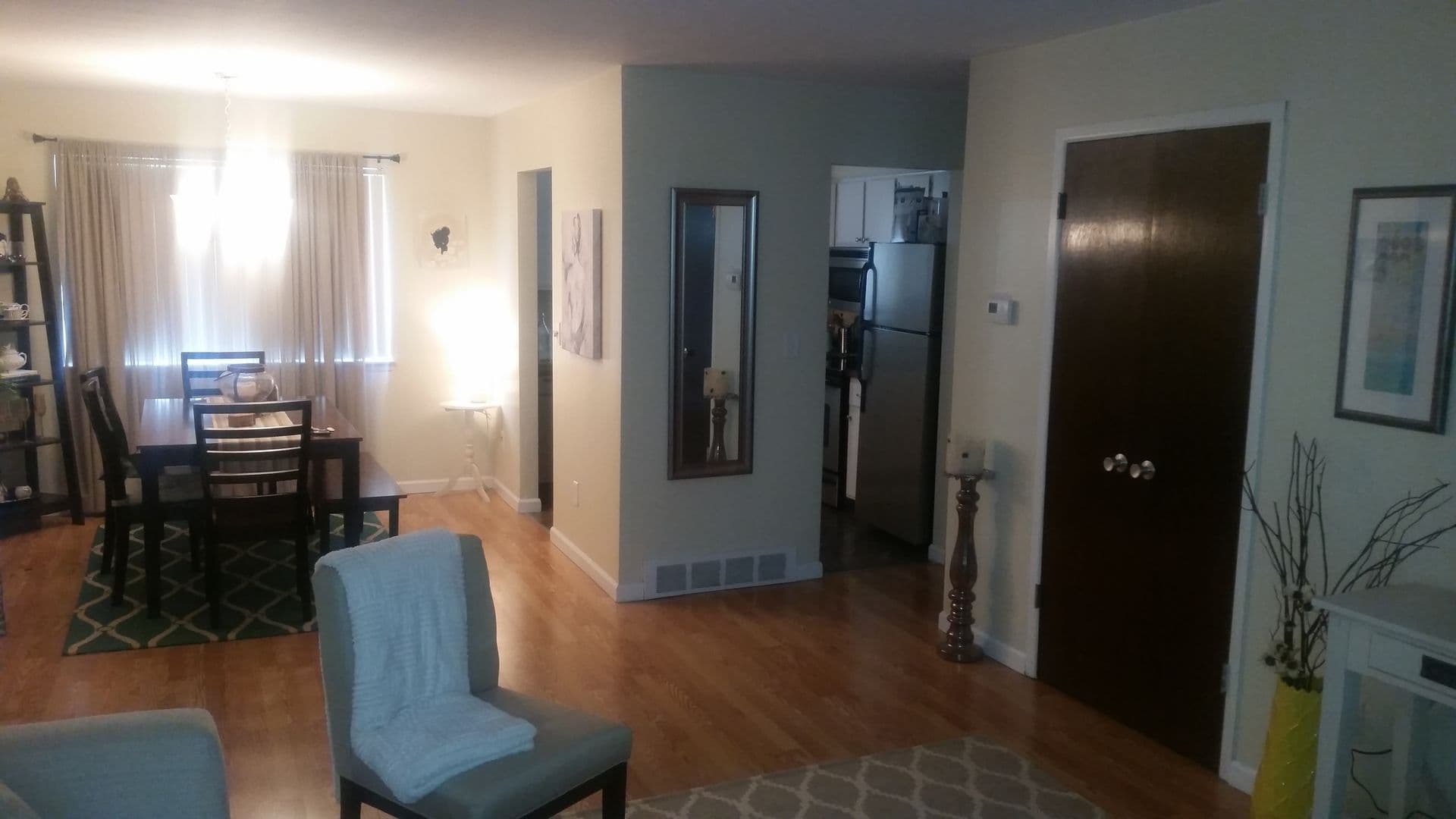 Clawson Apartment: 919 N Main