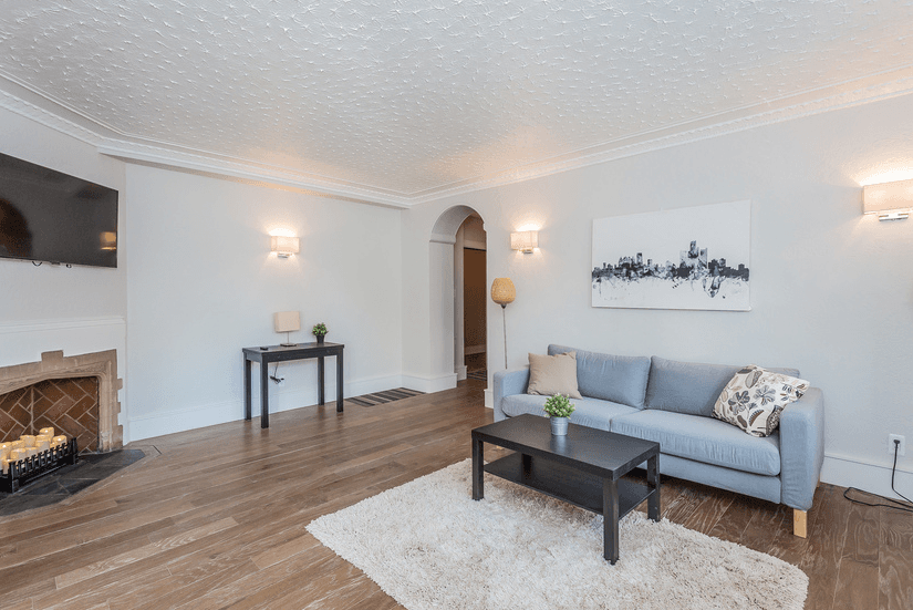 Detroit Apartment: 1000 Van Dyke Street