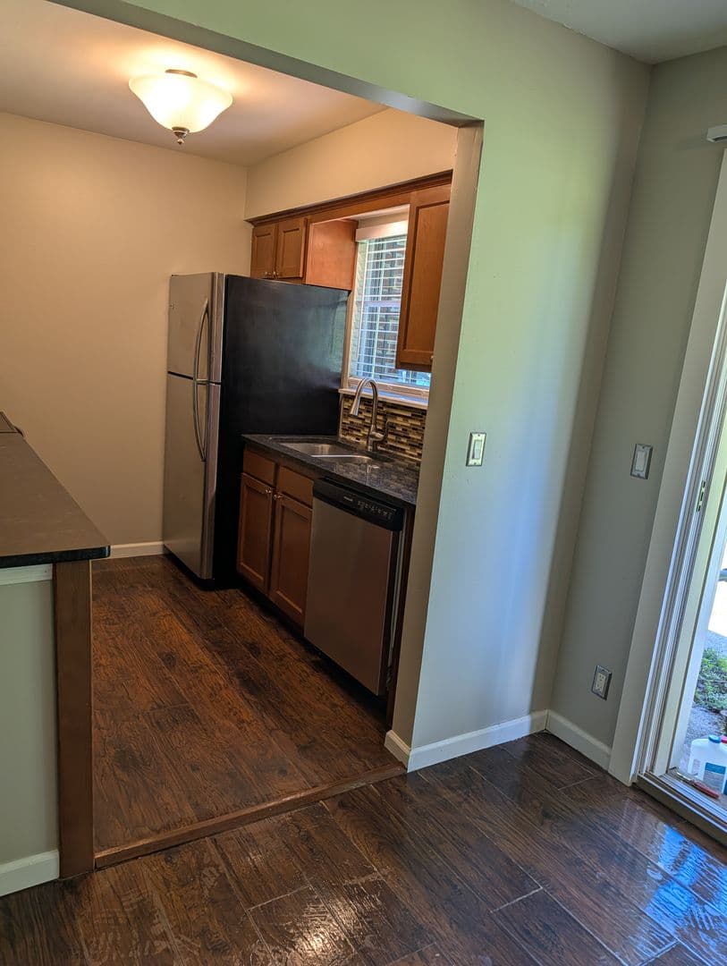 Fenton Apartment: CV2