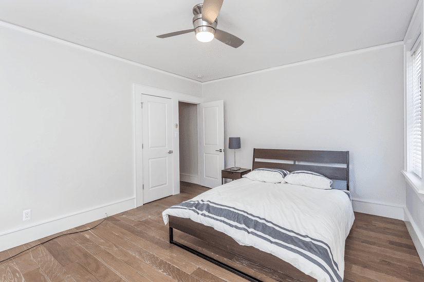 Detroit Apartment: 1000 Van Dyke Street