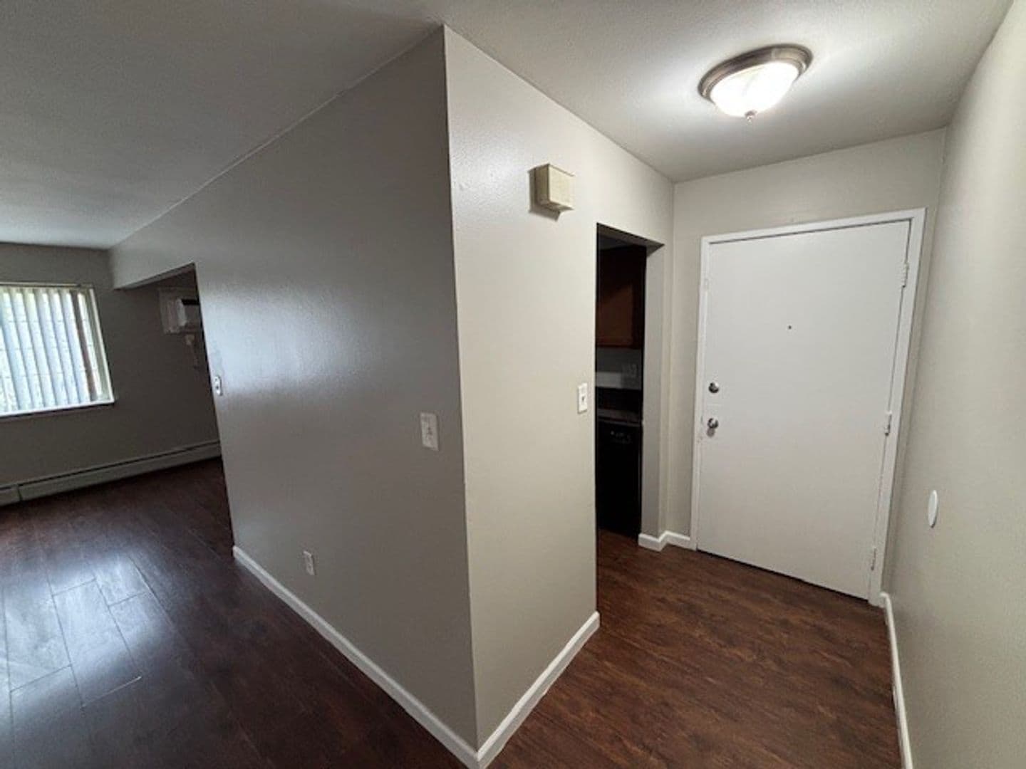 Mt.Clemens Apartment: 1 Valley Drive