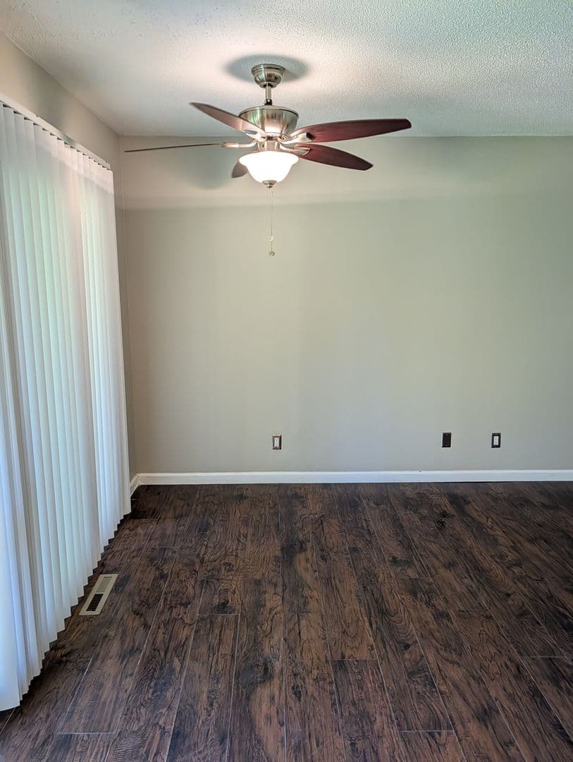 Fenton Apartment: CV2