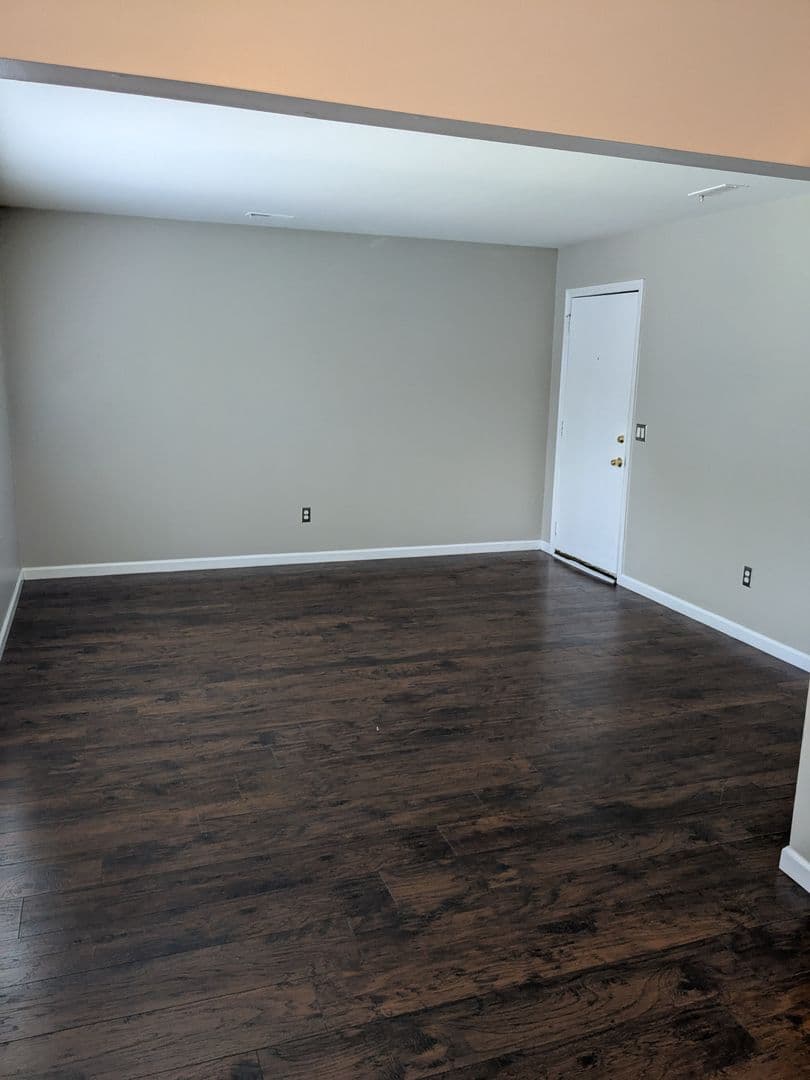 Fenton Apartment: 205 Trealout Drive
