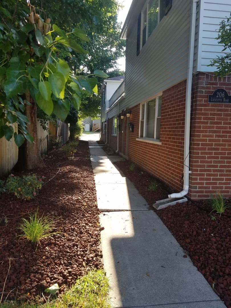 Royal Oak Apartment: 206 N Lafayette