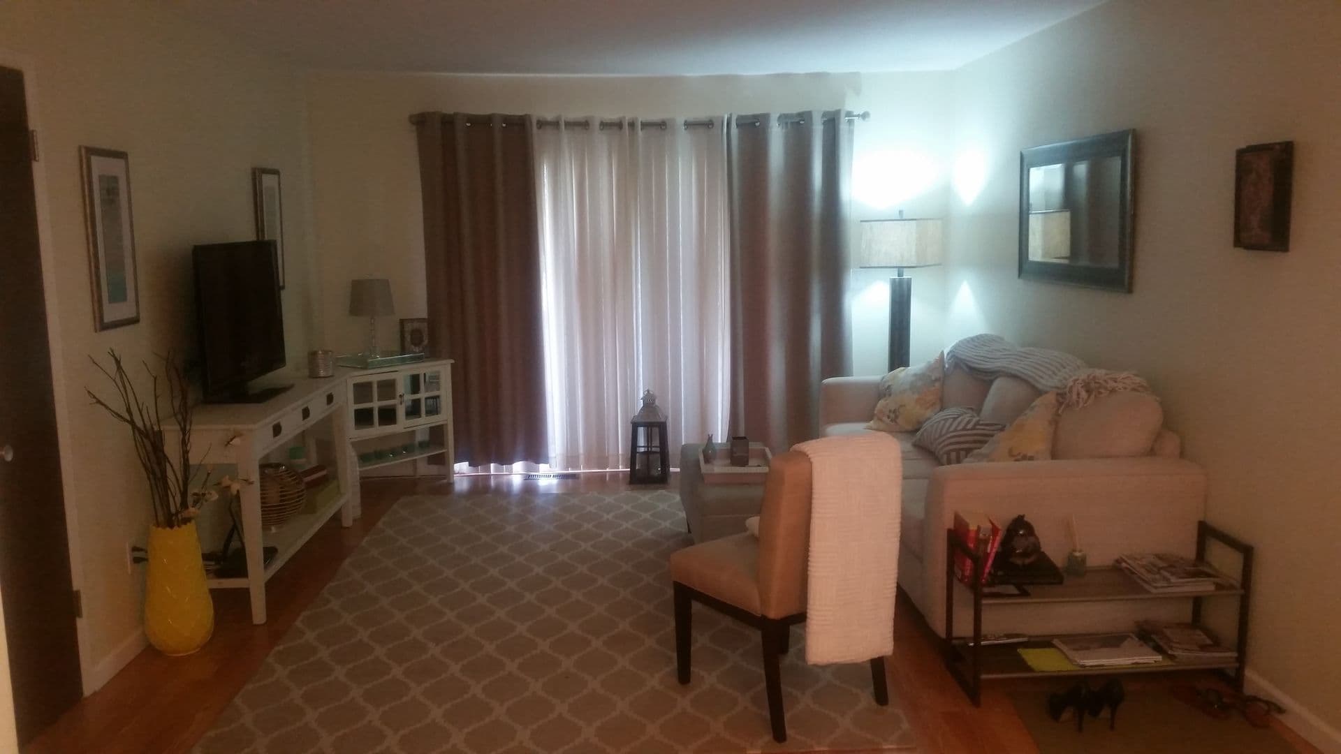 Clawson Apartment: 919 N Main
