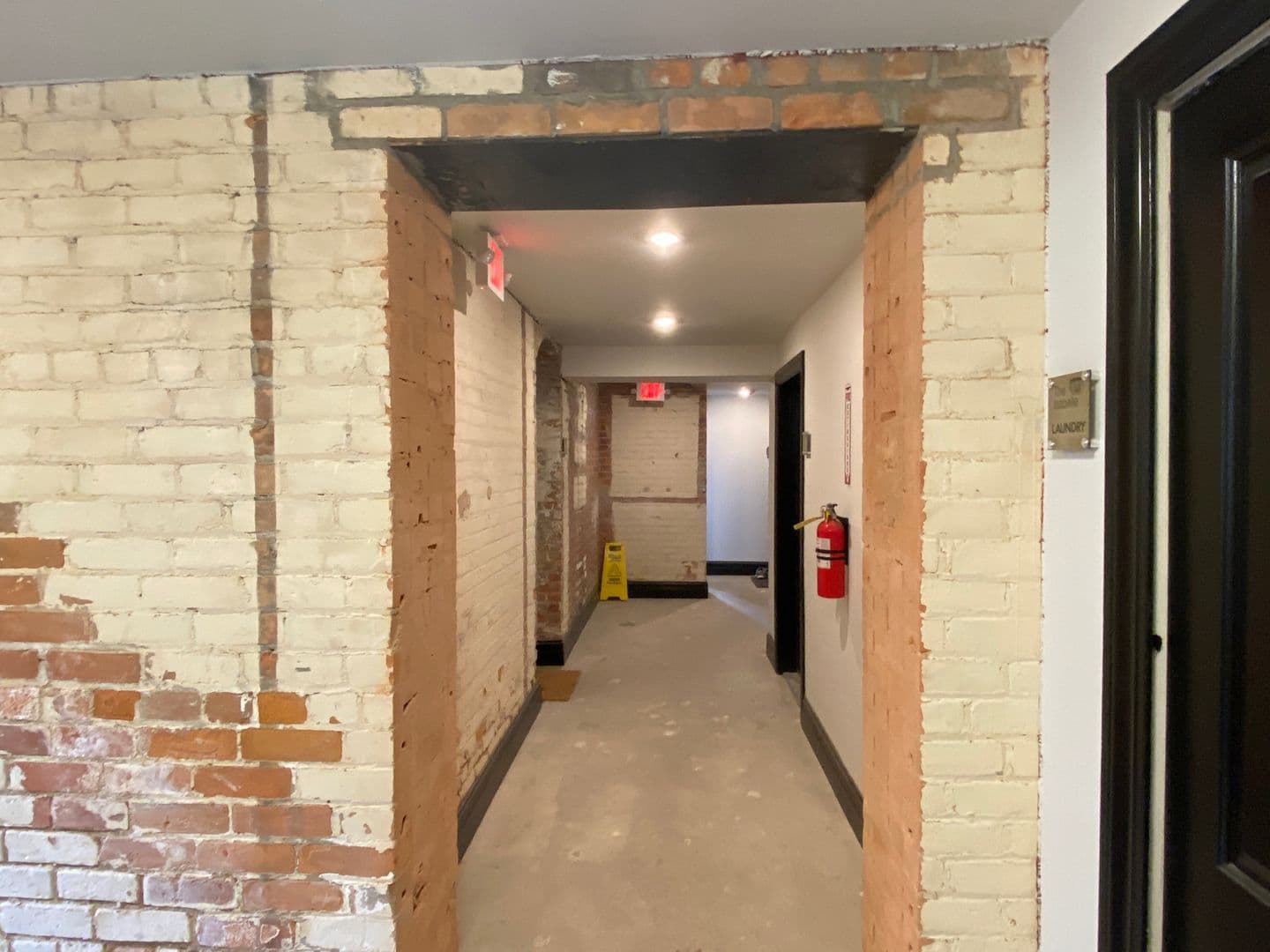 Detroit Apartment: 51 W Palmer