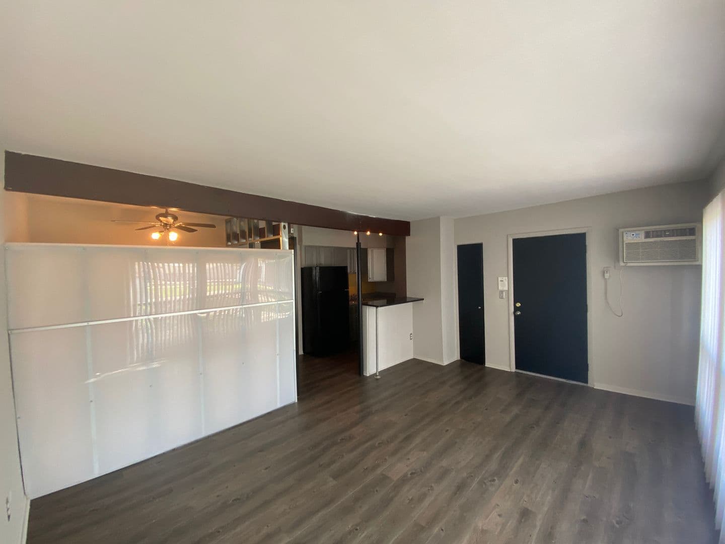 Clawson Apartment: 249 S Crooks