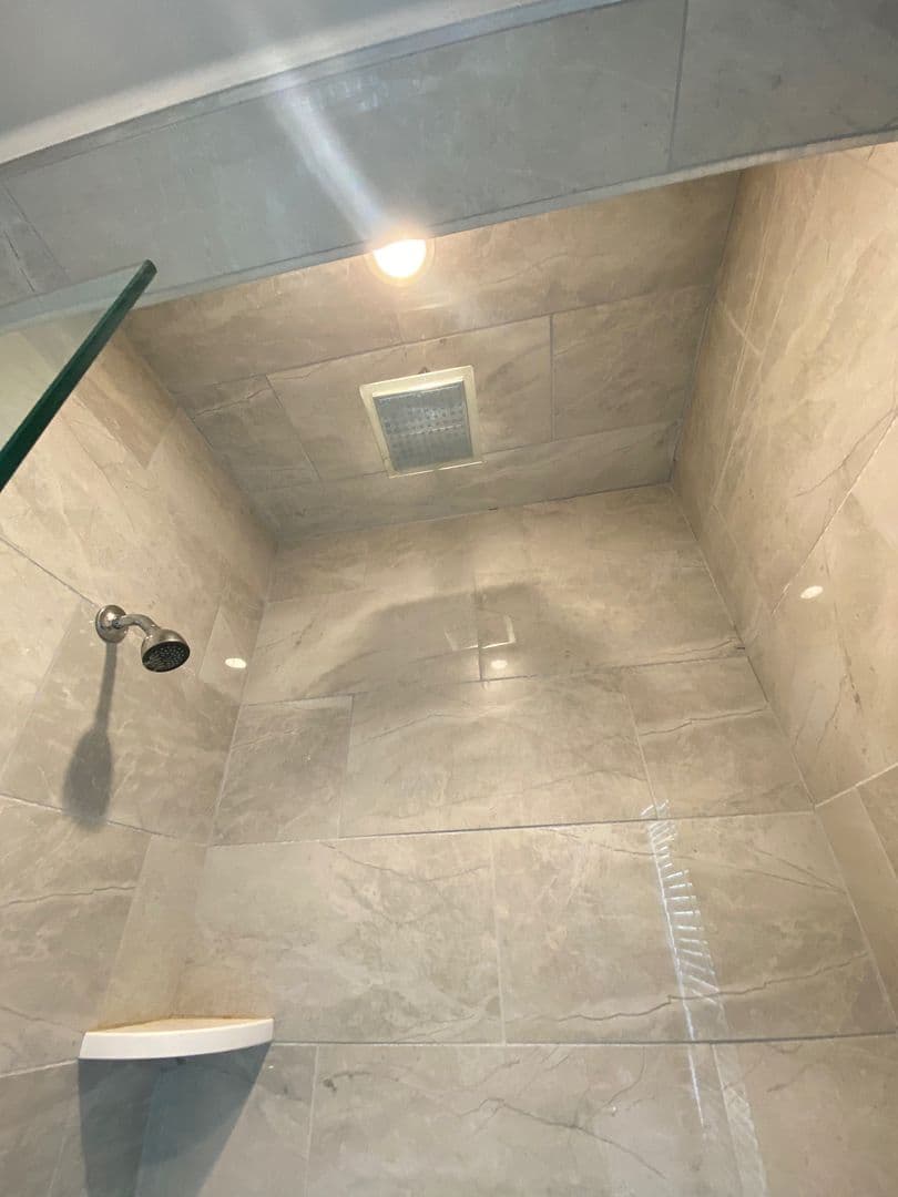 Detroit Apartment: 51 W Palmer