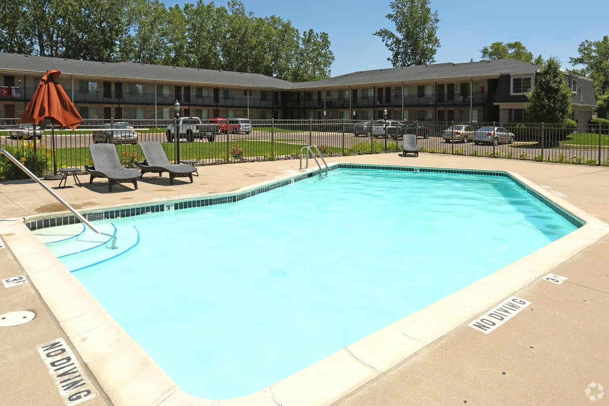 Fenton Apartment: 205 Trealout Drive