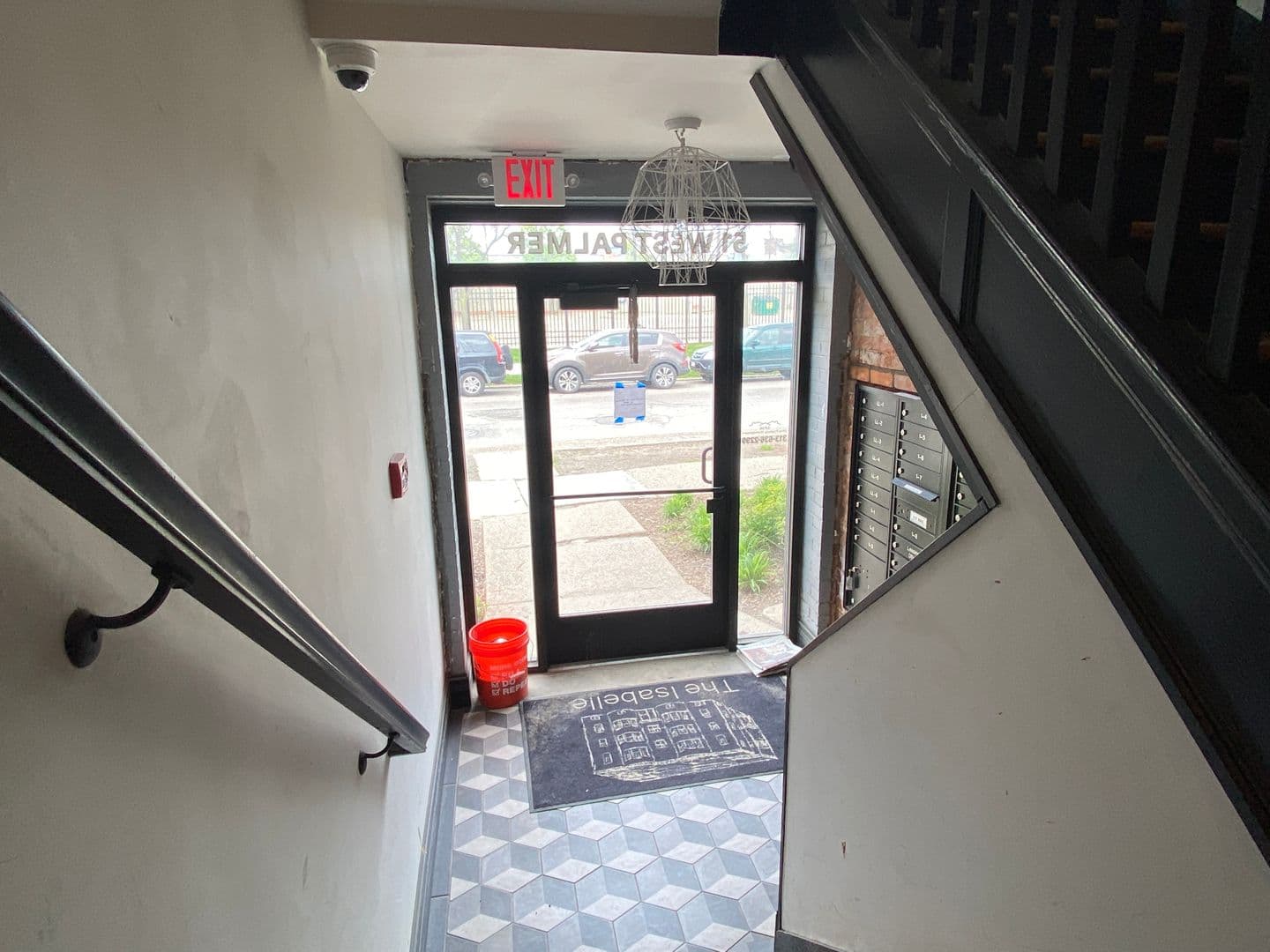 Detroit Apartment: 51 W Palmer
