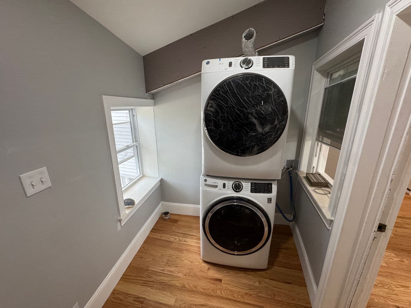 Somerville Apartment: 13 Spring St