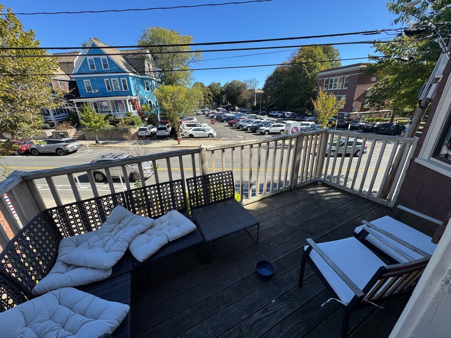 Somerville Apartment: 190-192 Holland St