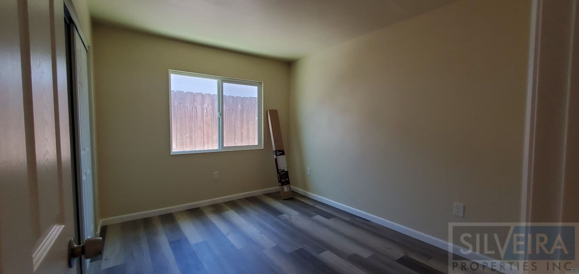 Santa Maria Apartment: 1390 Yale Place