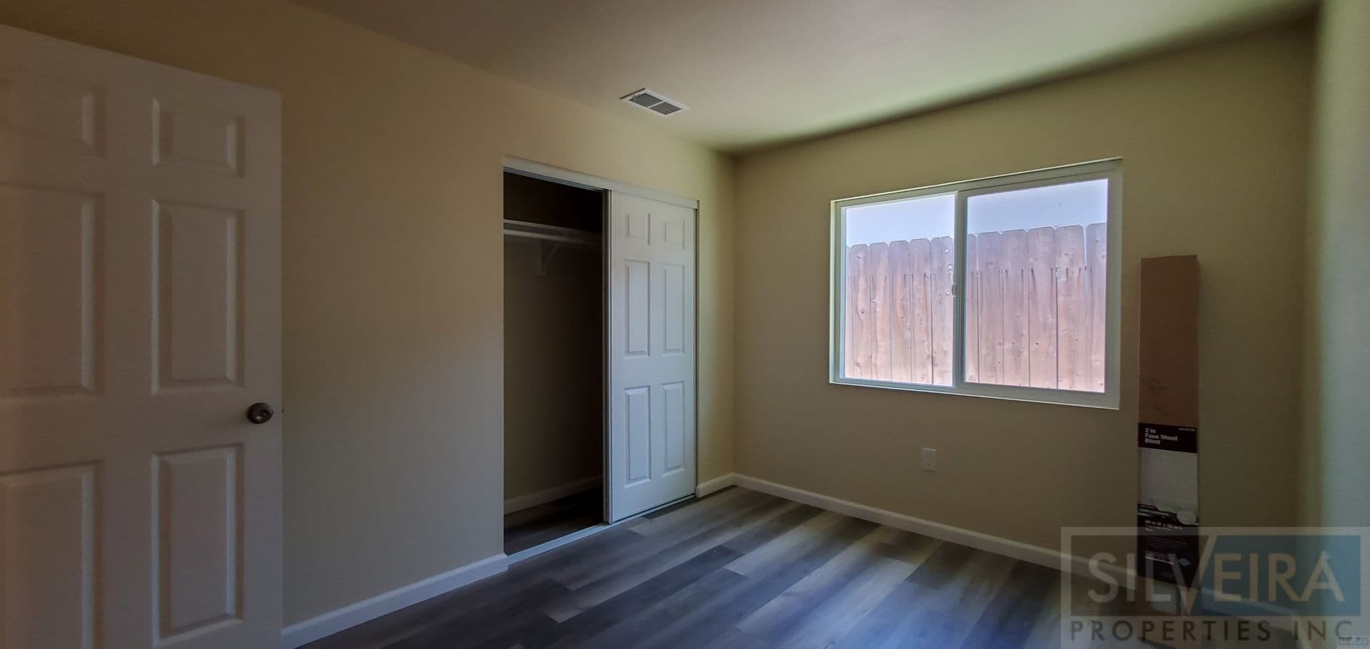 Santa Maria Apartment: 1390 Yale Place
