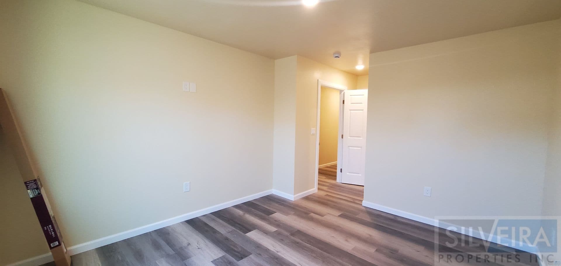 Santa Maria Apartment: 1390 Yale Place