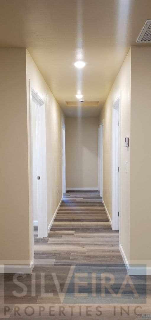 Santa Maria Apartment: 1390 Yale Place