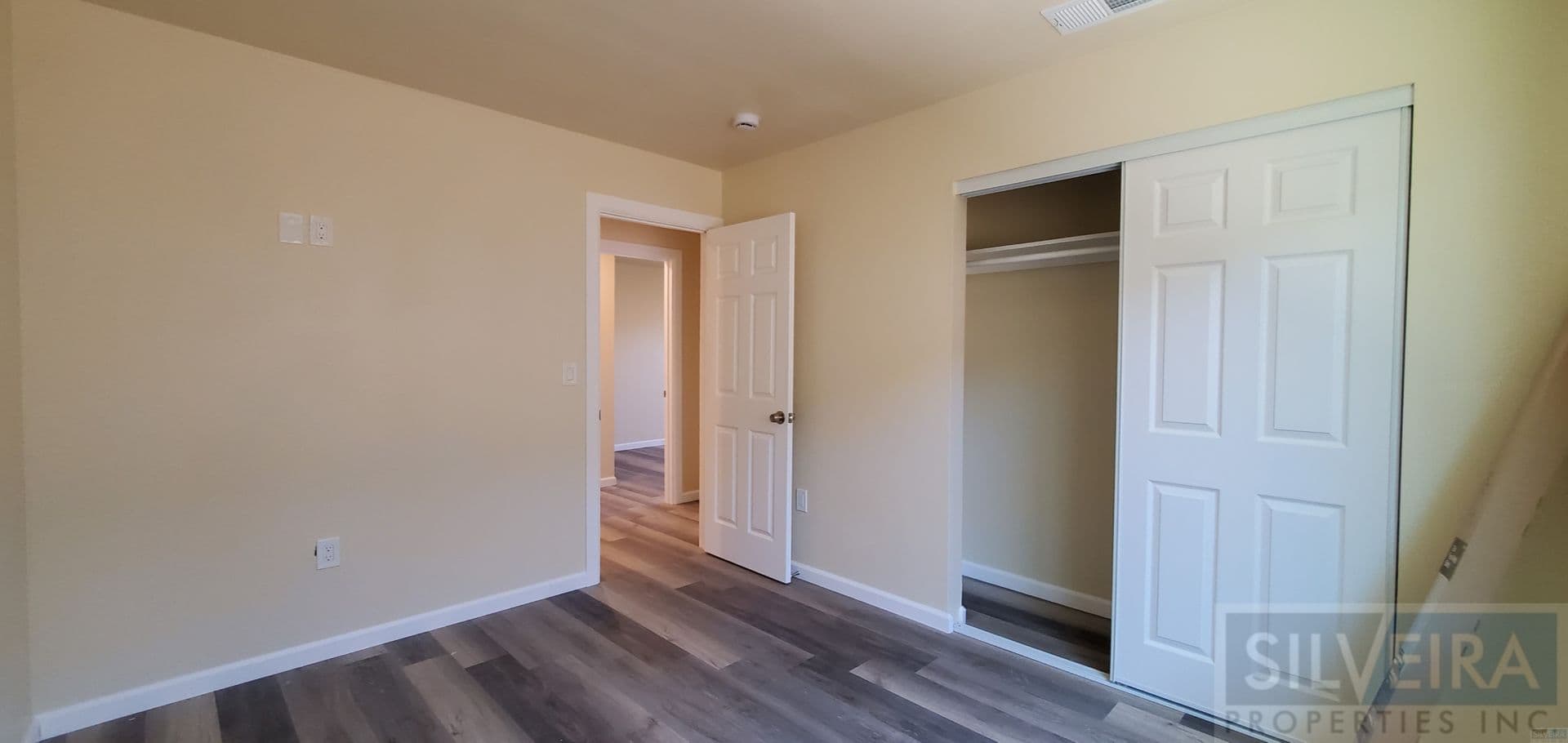 Santa Maria Apartment: 1390 Yale Place