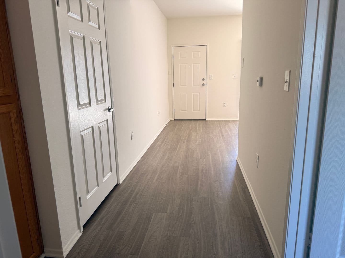 North Hollywood Apartment: 12950 Hartland Street