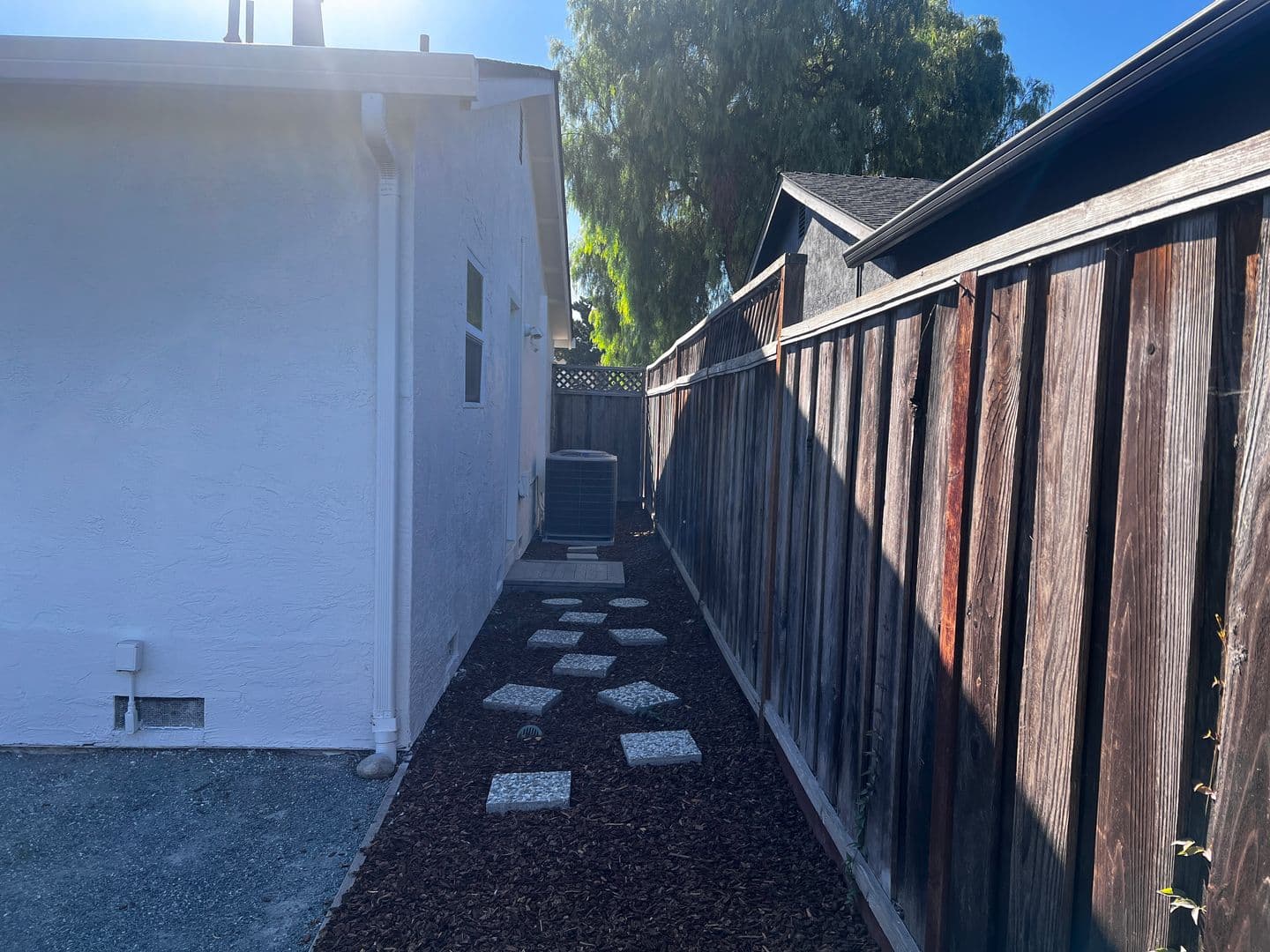 San Ramon House: 2819 Yosemite Ave