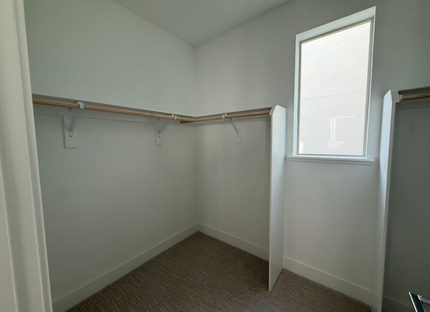 Dublin House: 4867 Diablo View St.