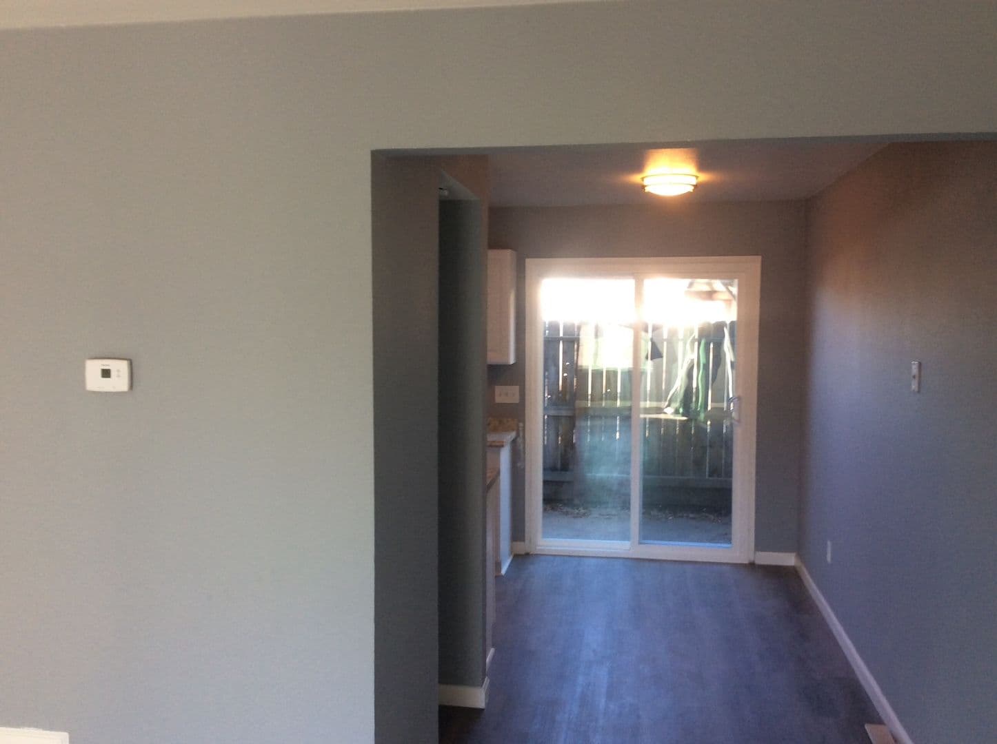 Tracy Apartment: 1414 W 12th St