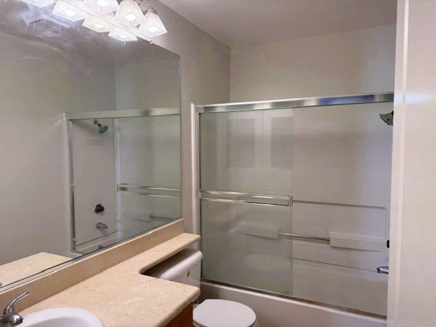 San Ramon House: 367 South Overlook Dr.