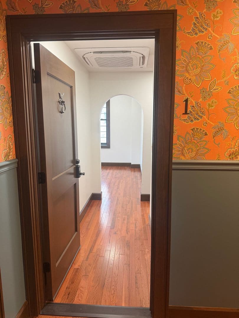 Parkersburg Apartment: 310 9 1/2 Street