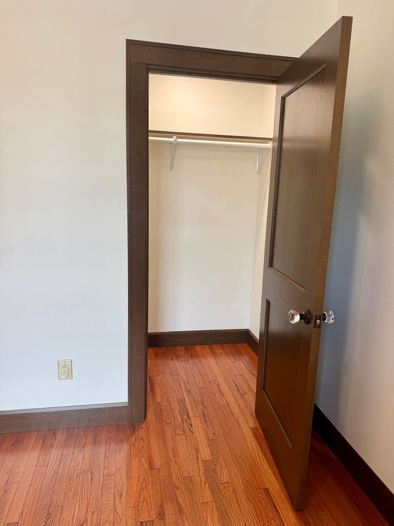 Parkersburg Apartment: 310 9 1/2 Street