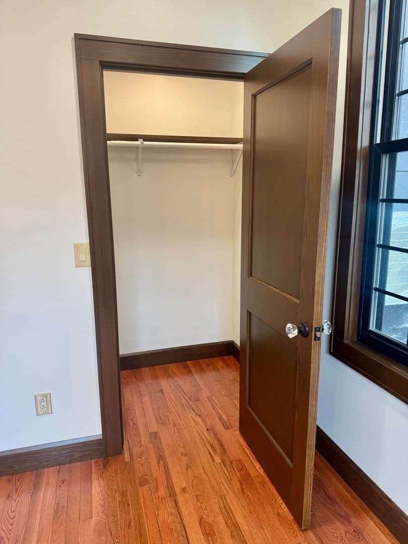 Parkersburg Apartment: 310 9 1/2 Street