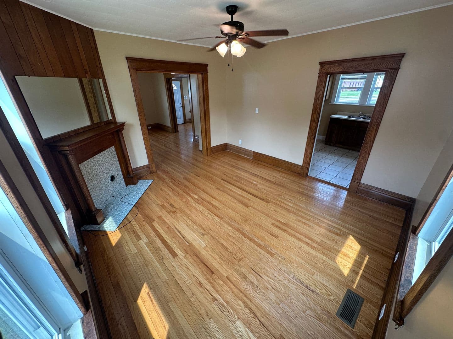 Parkersburg House: 3002 Dudley Avenue