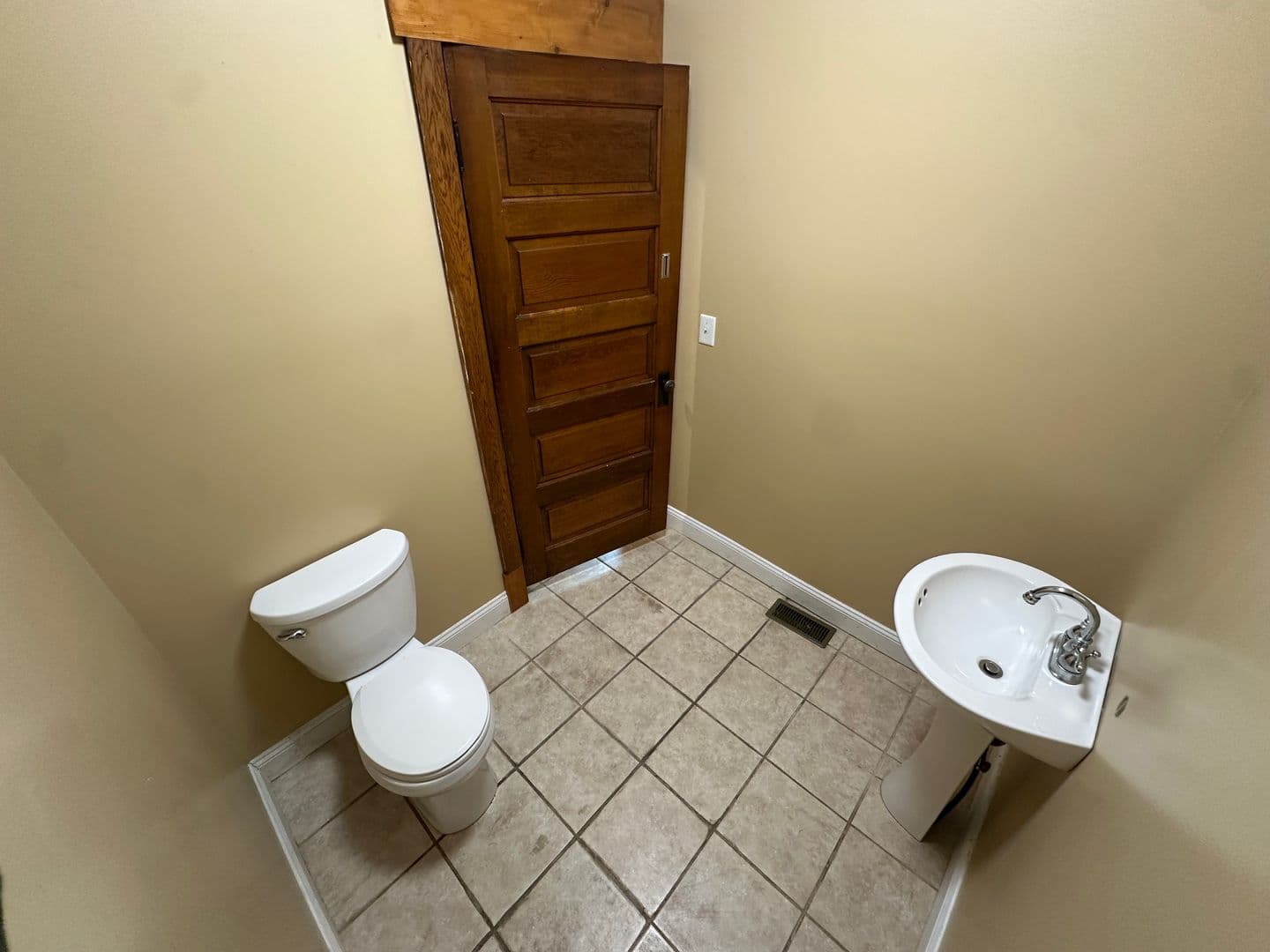 Parkersburg House: 3002 Dudley Avenue