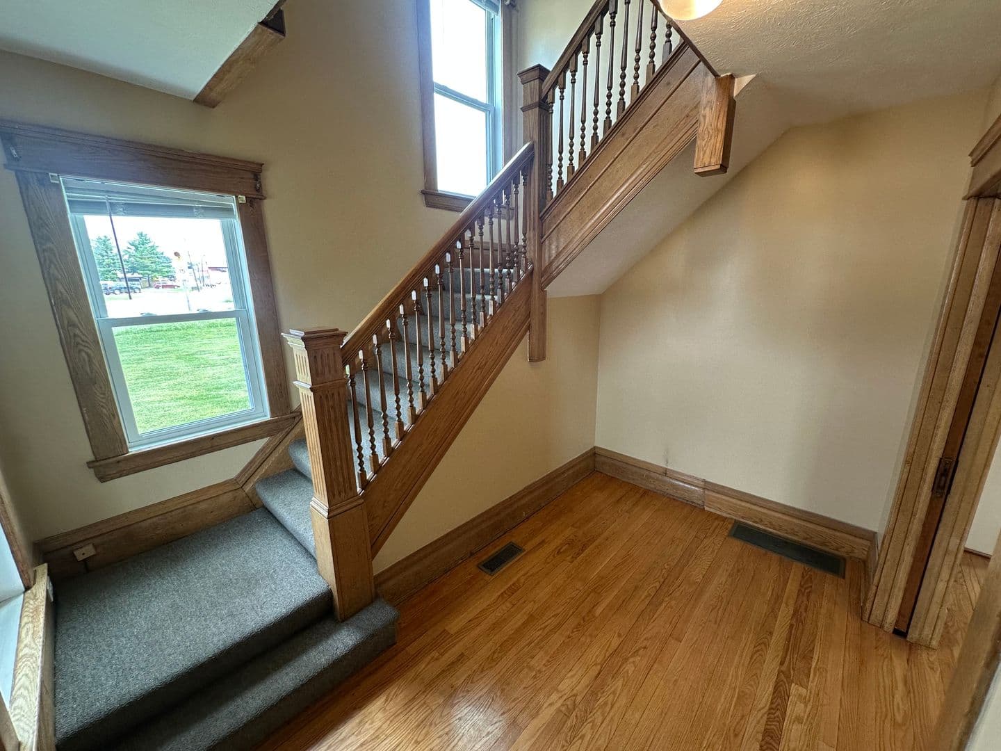 Parkersburg House: 3002 Dudley Avenue