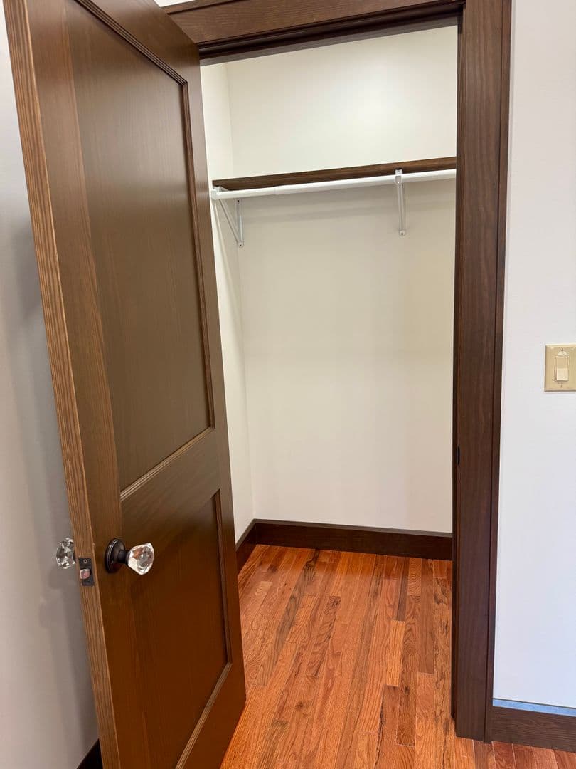Parkersburg Apartment: 310 9 1/2 Street