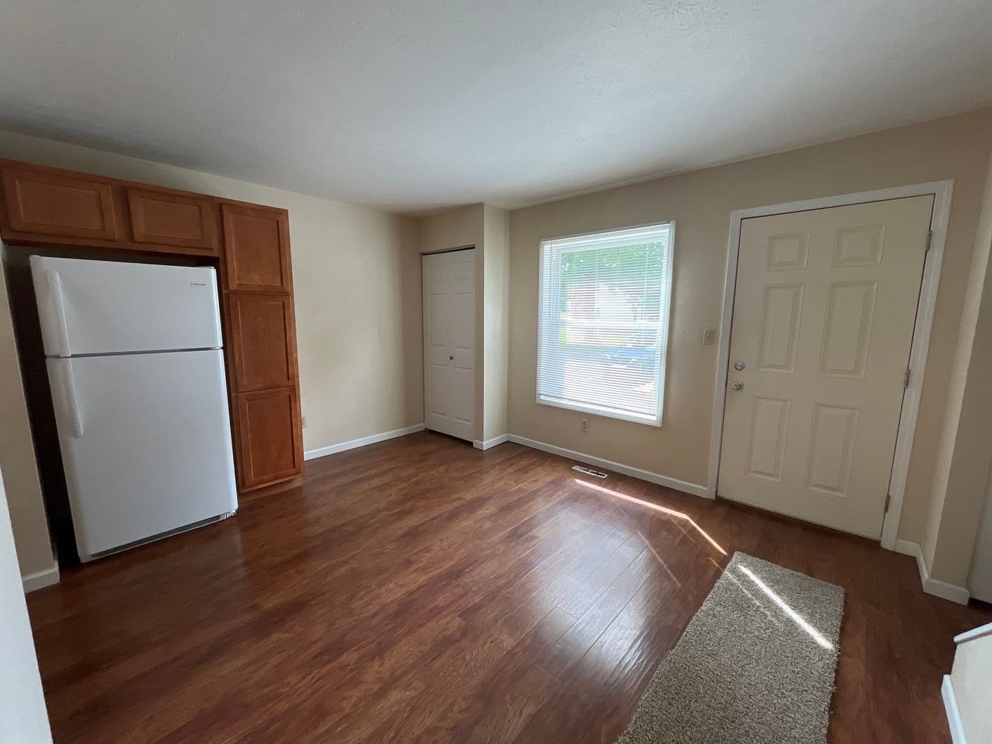 Belpre Apartment: 1604 Hill Street