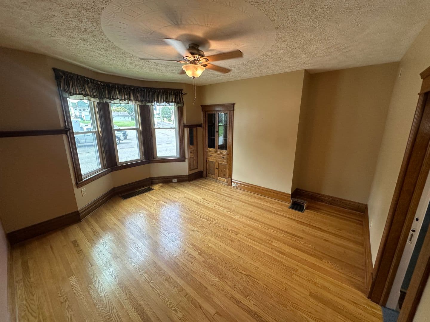 Parkersburg House: 3000 Dudley Avenue