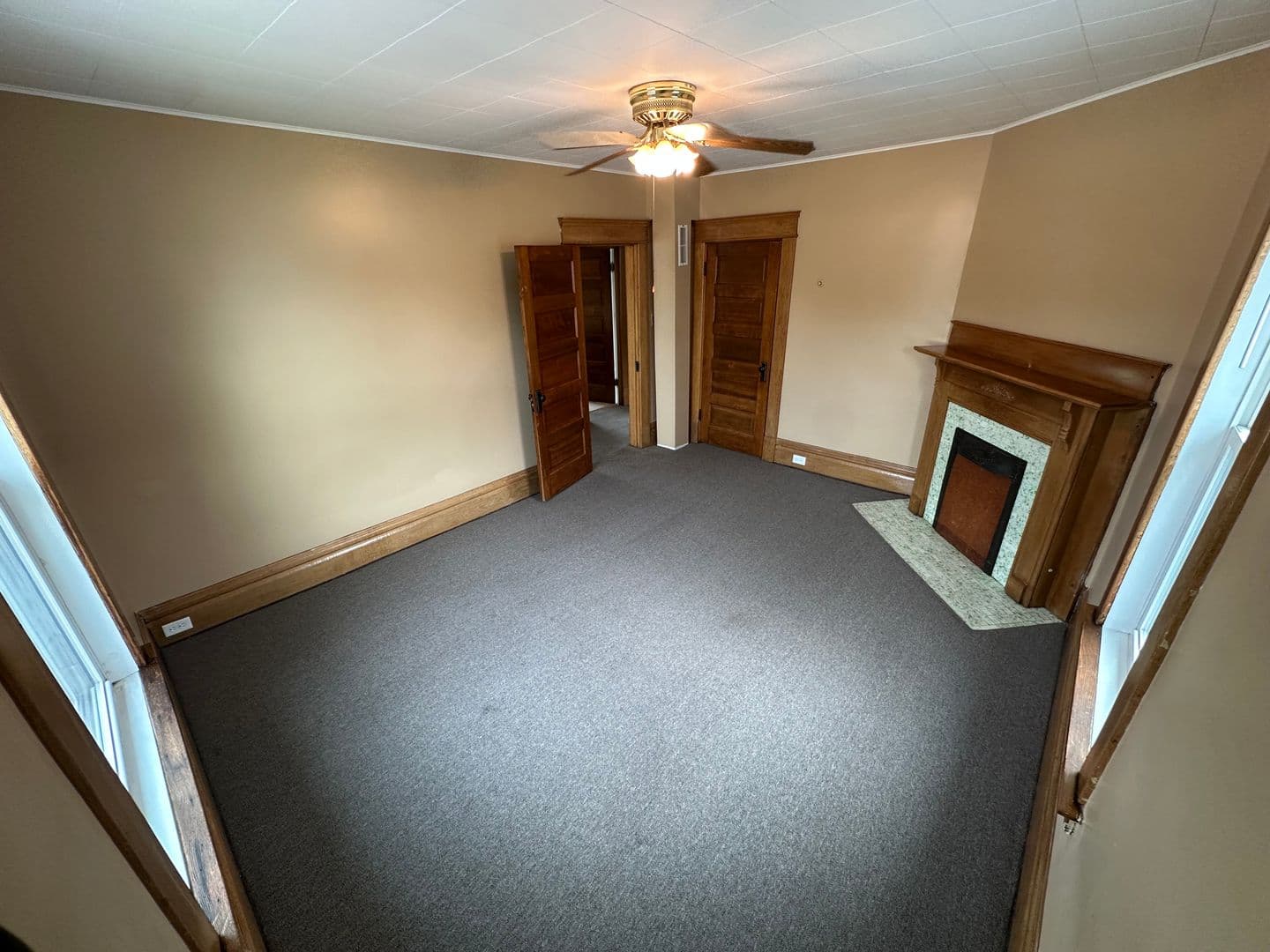 Parkersburg House: 3002 Dudley Avenue