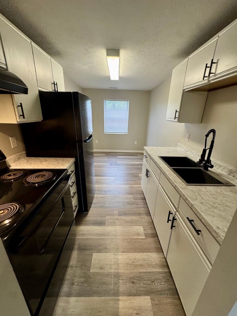 Vienna Apartment: 1100 12th Street